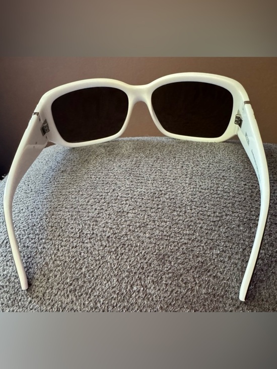 EUC Michael Kors Women Southampton M2714SRX Black Gradient Lens Sunglasses BL/WH